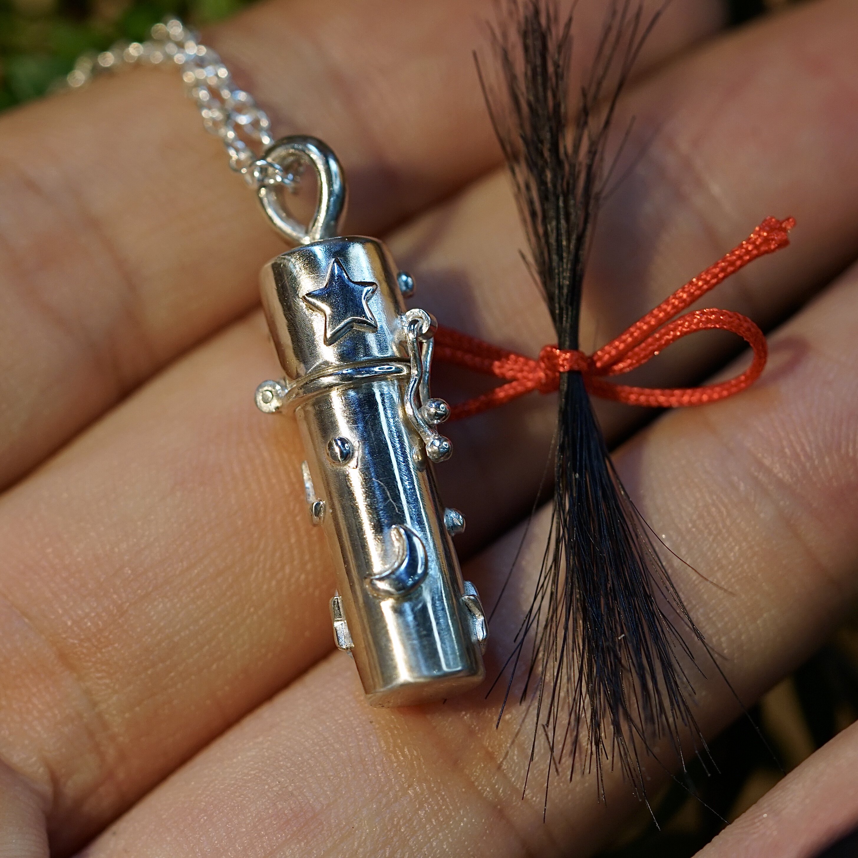 手工囚徒善琢自定义首饰原创纯银胎发项链定制圆形吊坠项链