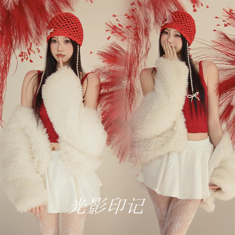 圣诞写真主题冬季雪景纯欲风服装