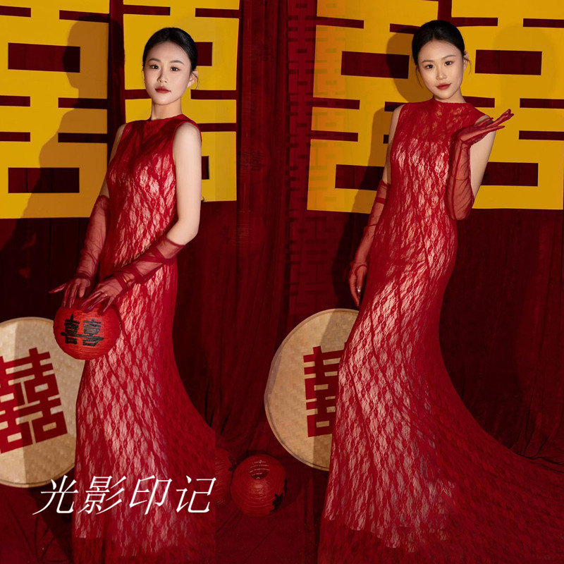 中式红色蕾丝鱼尾新娘敬酒礼服
