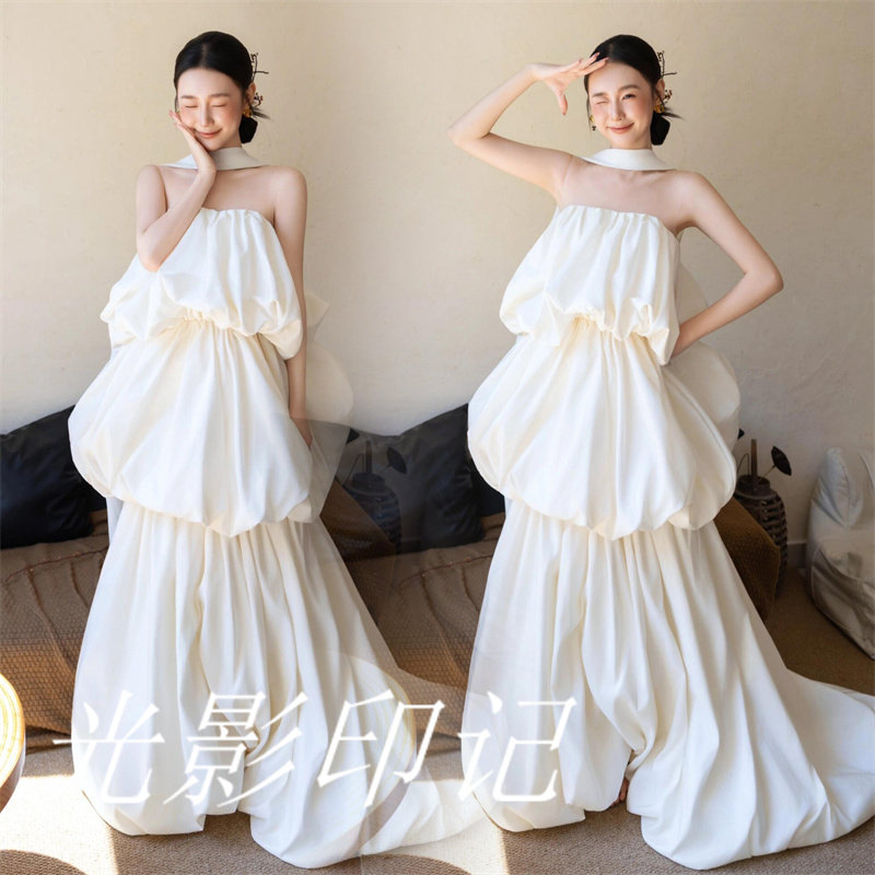 高级百褶抹胸白色新娘礼服婚纱