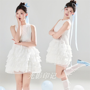 韩系氛围感白色蛋糕连衣裙女无袖多层裙摆公主风写真艺术照服装