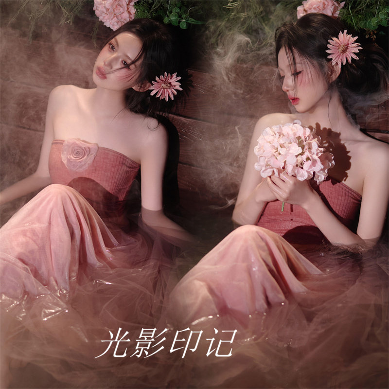 影楼新款法式粉色蕾丝抹胸裙