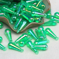 Около 900 новых зеленых