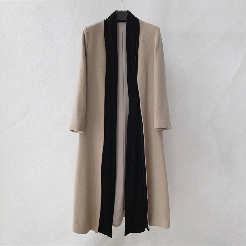 羊毛呢大衣长款拼接丝绒毛呢外套