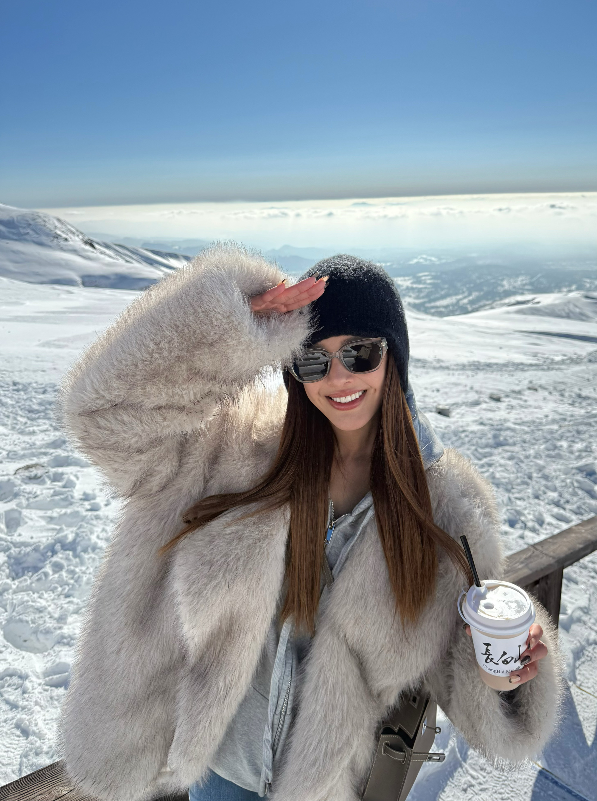 OHOCEAN 米色混咖环保小狐毛皮草 松松软软 松弛感