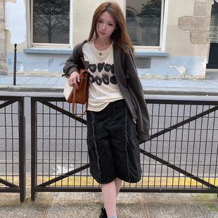 Avocadong 拉毛水洗黑灰色重工宽松时髦牛仔中裤女宽松直筒五分裤