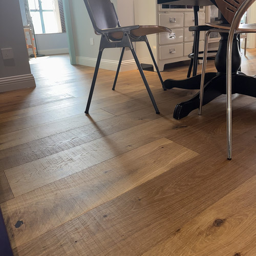 出口英国橡木烟熏云杉木芯板锯痕