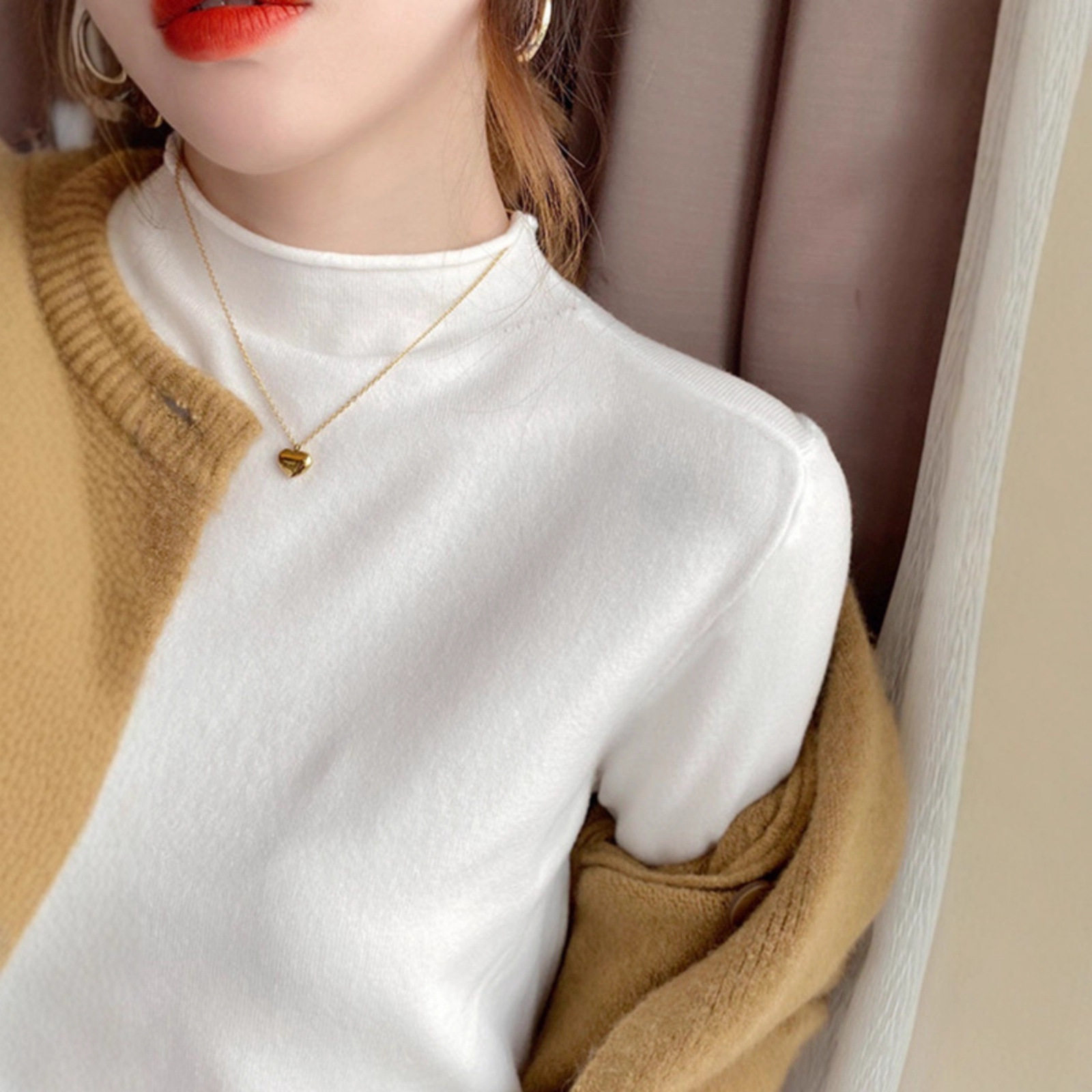 软糯半高领打底衫女中领春春季修身内搭毛衣白色针织衫短款上衣