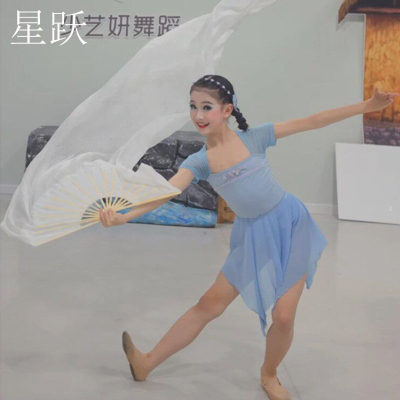 现代舞演出服我家门前有小河服装