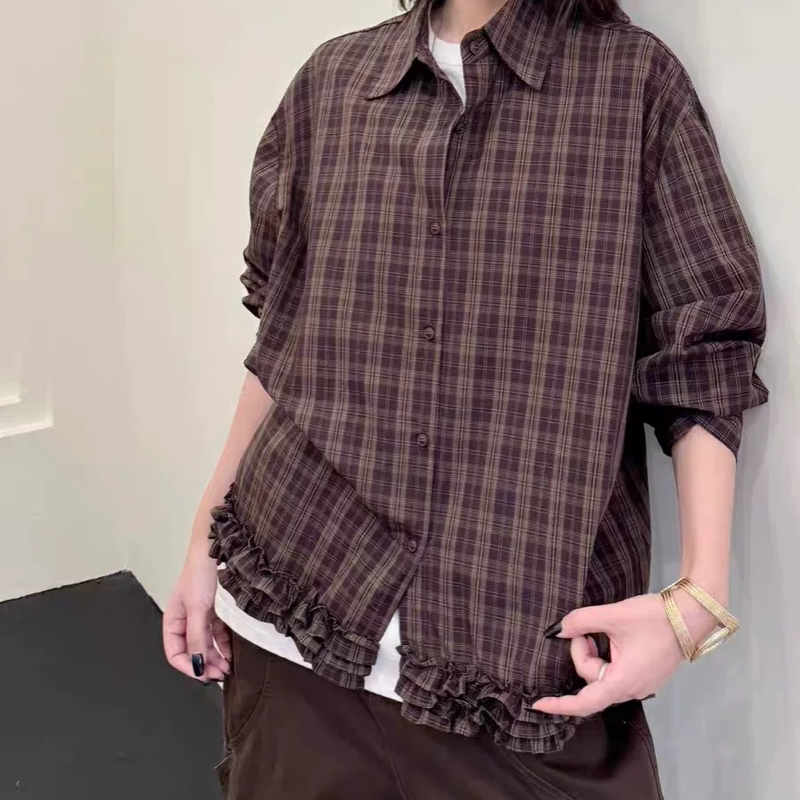 B103复古格纹宽松显瘦木耳花边新款单排扣翻领长袖女衬衫