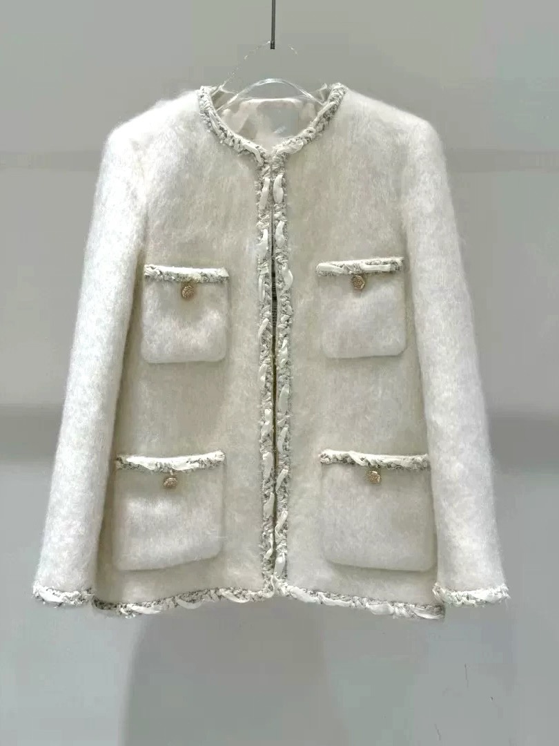 A813艾系小香风休闲开衫女秋冬季新款修身加厚保暖羊毛外套