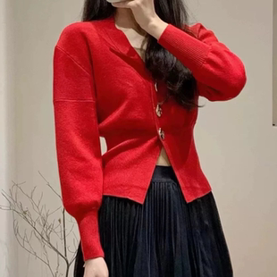 女30111881 通勤设计感V领复古毛针织衫 C353 艾新品