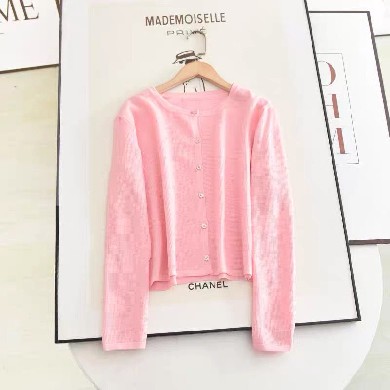 E624秋季新款法式气质甜美减龄粉色针织开衫女上衣