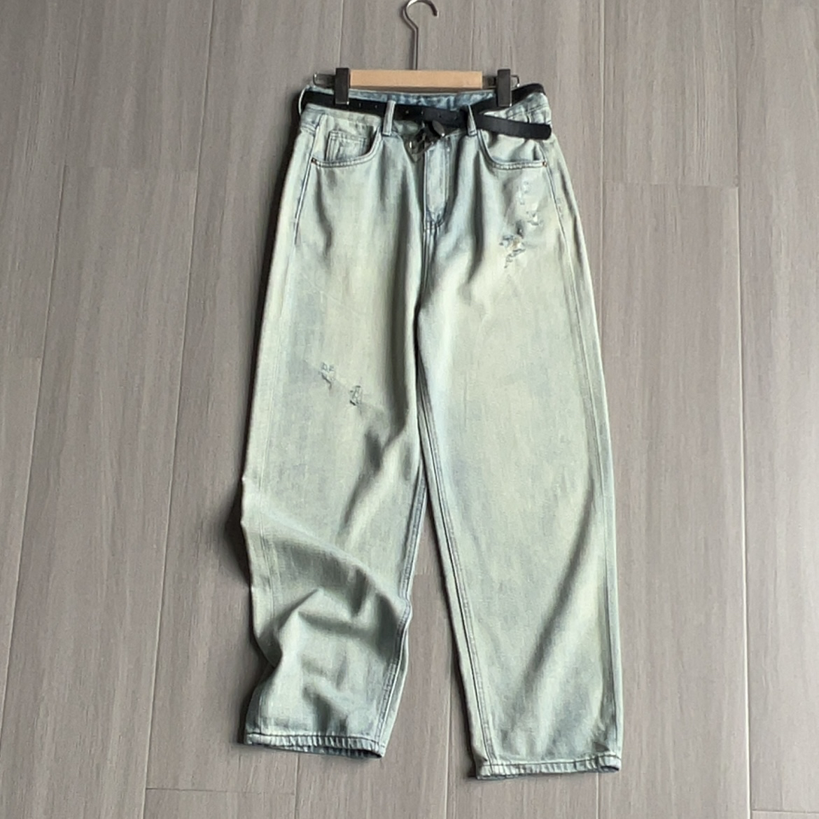 B354浅蓝色阔腿牛仔裤女春季新款高腰宽松显瘦直筒九分老爹哈伦裤