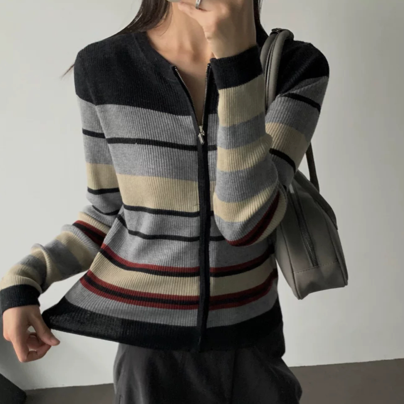 A413高级感秋季圆领拉链设计修身显瘦弹力坑条美丽诺针织开衫女