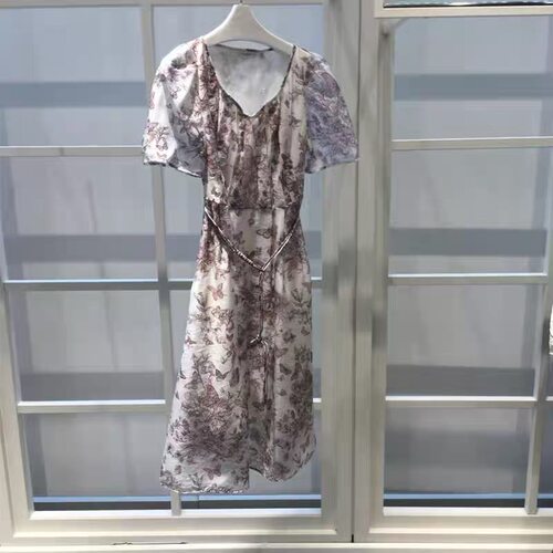 B803 夏季新款显瘦印花V领短袖连衣裙女