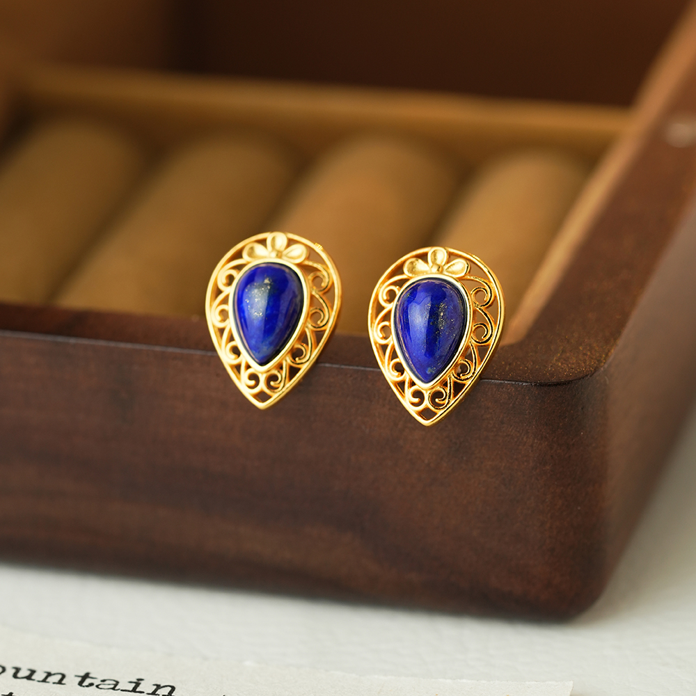 御臻珠宝青金石S925银耳钉