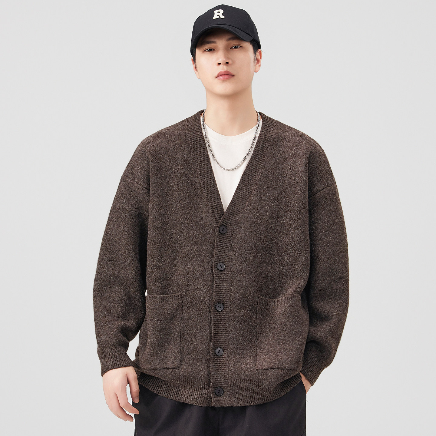 羊毛针织开衫毛衣男2025冬季750G重磅V领毛衫保暖美式老钱风外套