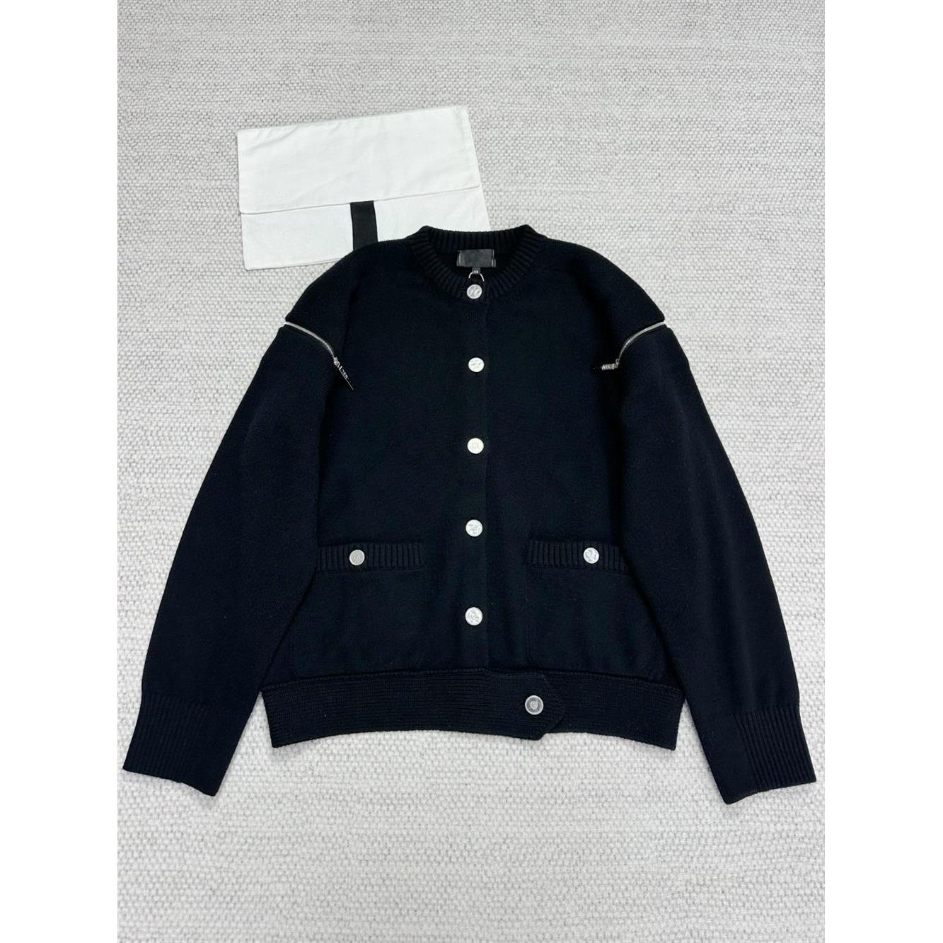 黑色开衫25P羊绒春新款圆领针织开衫外套上现货在仓懂货的的入手