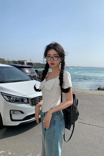 2026早春新款女款时尚休闲百搭圆领短袖T恤短款宽松显瘦上衣舒适