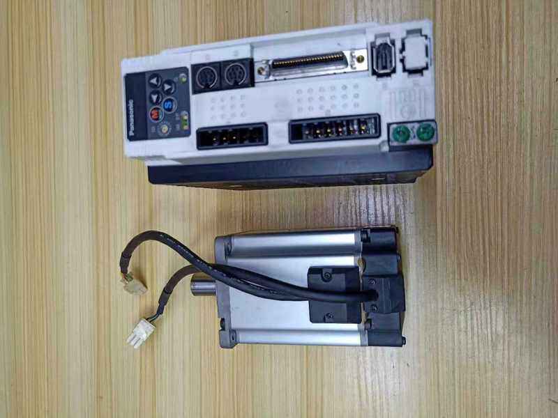 议价MCDDT3520  MHMD082P1U松下套装可配线保三个月议价当天发货怎么看?
