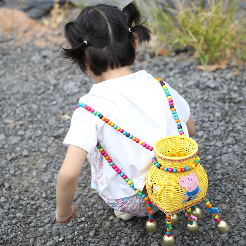 民族风刺绣摄影舞蹈双肩彩色背篓