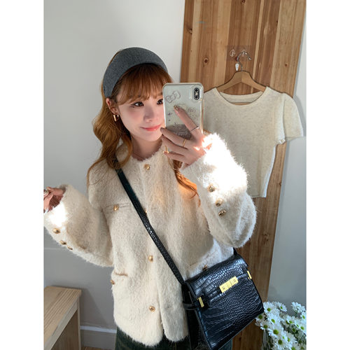 富家千金羽绒小香风外套女冬加厚夹棉休闲宽松高级感短款韩系上衣