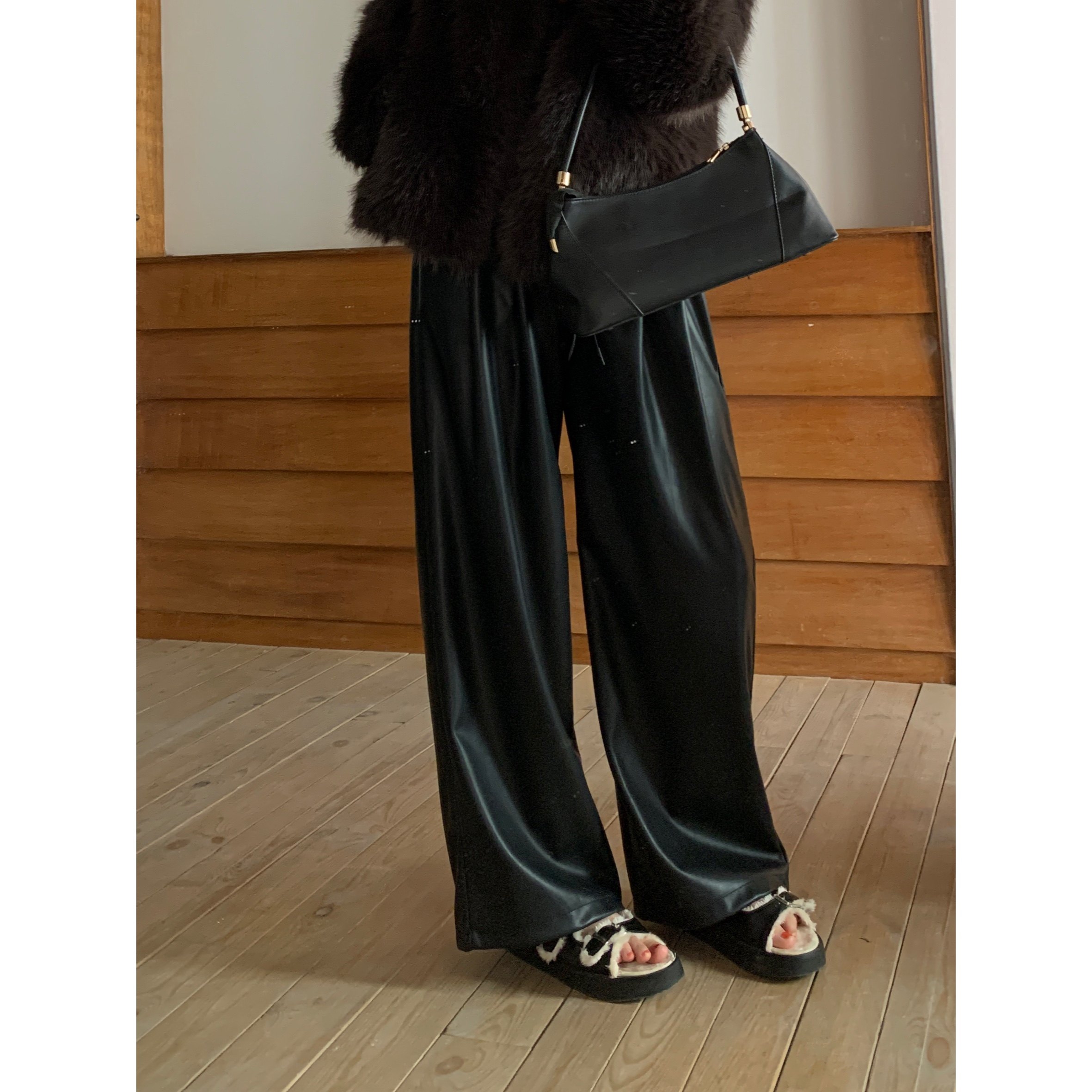 百搭王好版型皮裤女秋冬阔腿裤宽松直筒显瘦长裤子黑色PU皮休闲裤,女装/女士精品,休闲裤,淘宝优惠券,粉丝福利购,淘宝优惠卷