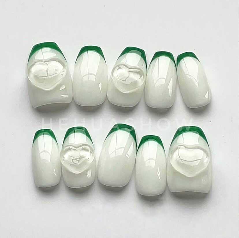 手工糖果色可爱卡通穿戴甲新款短款可爱彩色小爱心纯手工假指甲女