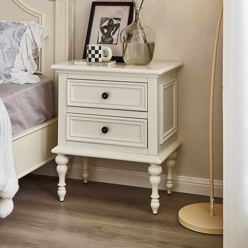 萨洛美奶油白全实木边几床头柜