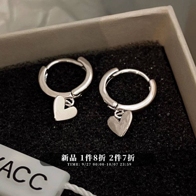 CIX酷飒甜心/赵今麦同款爱心素圈耳环蚊香盘耳夹女无耳洞甜酷耳扣
