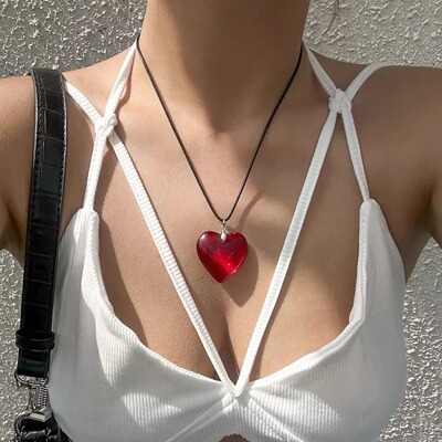 红色爱心吊坠锁骨链彩色心形玻璃
