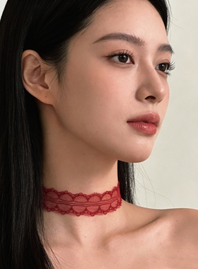 纯欲风辣妹酒红花边蕾丝项圈颈带