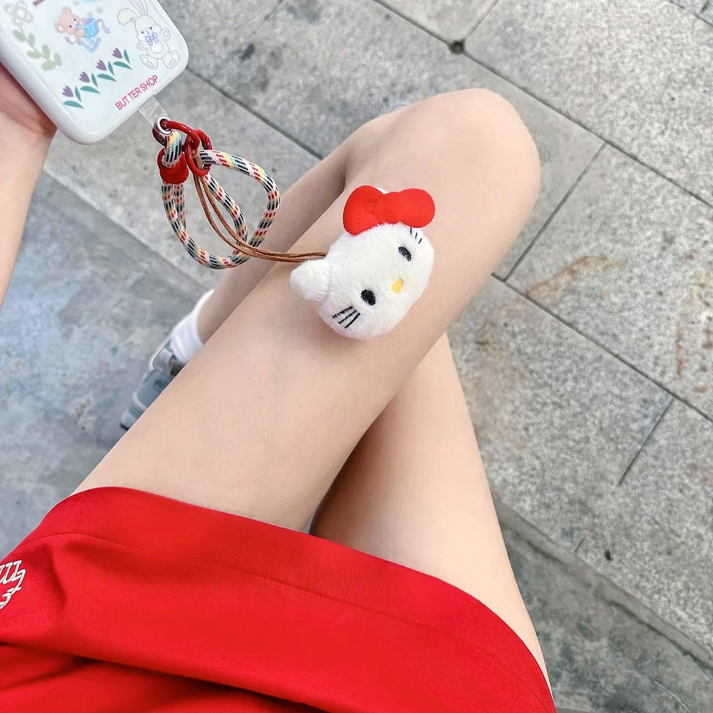 红色Kitty猫汽车钥匙扣蝴蝶结手机链绳少女挂绳可爱公仔包包挂件