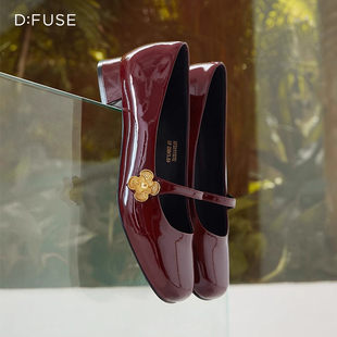 女DF33111272 D：Fuse 迪芙斯春秋圆头牛皮浅口扣带低跟玛丽珍单鞋