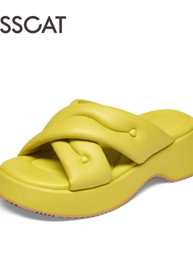 KISS CAT/接吻猫夏季羊皮增高厚底一字型外穿凉拖鞋女KA43333-50