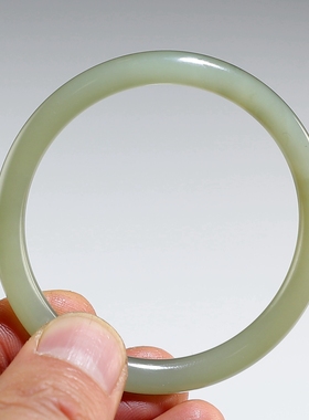 【山水】55口和田玉手镯 天然晴水女款细条圆镯 楼叔孤品