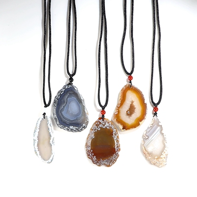 【天然】玛瑙带原皮毛衣链吊坠 水晶矿石切片个性挂件 楼叔原创