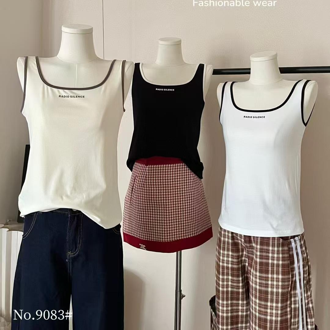 丁香娜9083棉背心圓領(lǐng)兩面穿寬肩黑白邊純色字母吊帶女56cm薄T恤