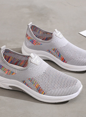 夏季新款老北京布鞋女轻便透气飞织网面鞋春软底一脚蹬妈妈健步鞋