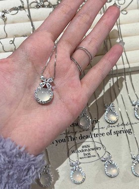 S925纯银在逃公主项链女高冰高透玉髓吊坠直播网红小红书同款饰品