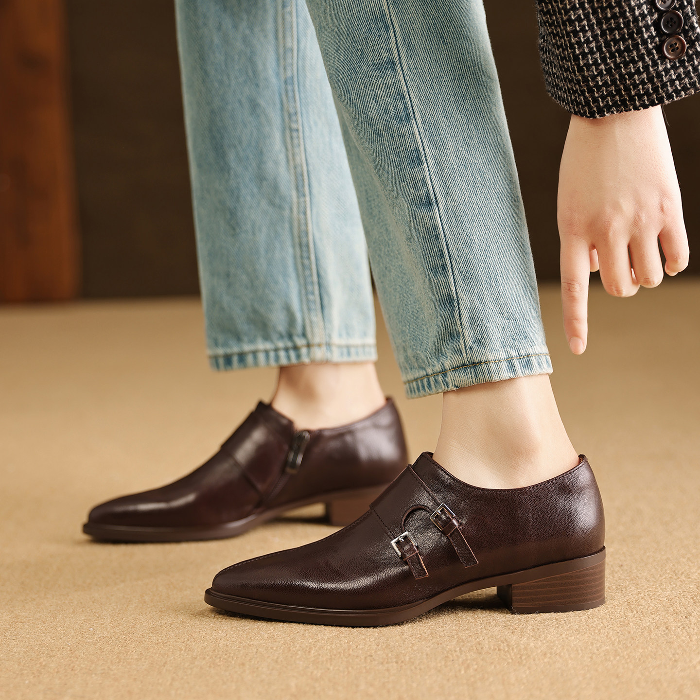 lorem香港 2026春季新款气质小皮鞋简约百搭粗跟尖头通勤深口单鞋,女鞋,深口单鞋,淘宝优惠券,粉丝福利购,淘宝优惠卷