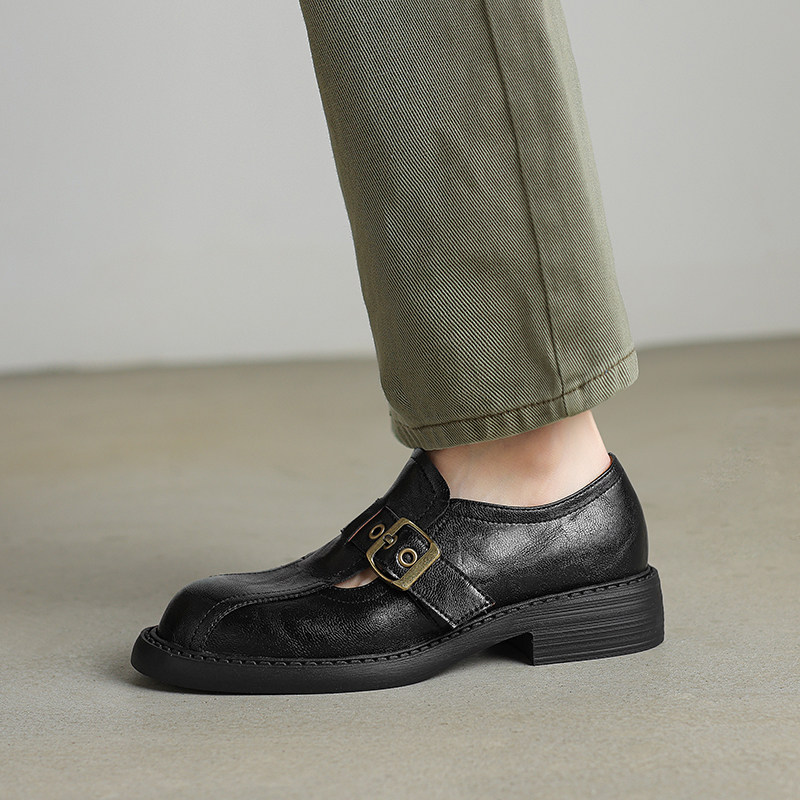 lorem香港 2026春季新款单鞋复古学院风粗跟休闲百搭深口小皮鞋女,女鞋,深口单鞋,淘宝优惠券,粉丝福利购,淘宝优惠卷