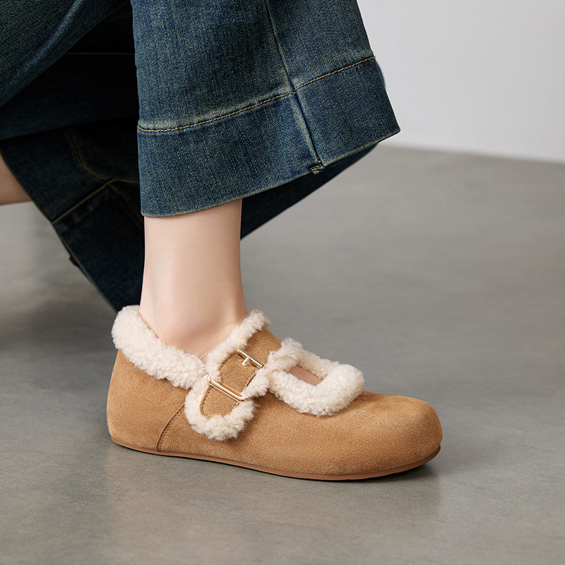 休闲绒里保暖一字扣毛毛鞋