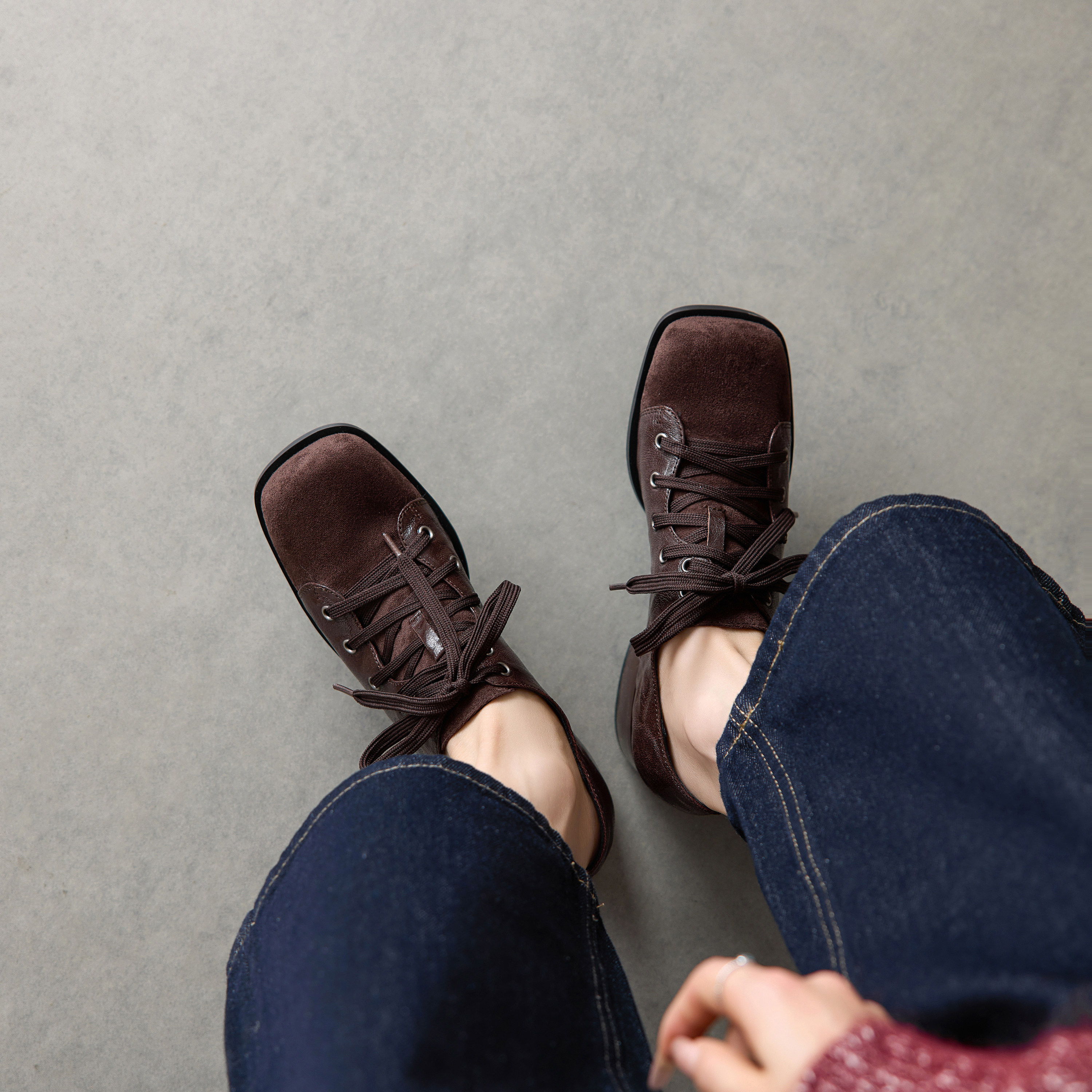 lorem香港 26早春新款复古单鞋羊皮粗跟系带简约百搭时尚深口女鞋,女鞋,深口单鞋,淘宝优惠券,粉丝福利购,淘宝优惠卷