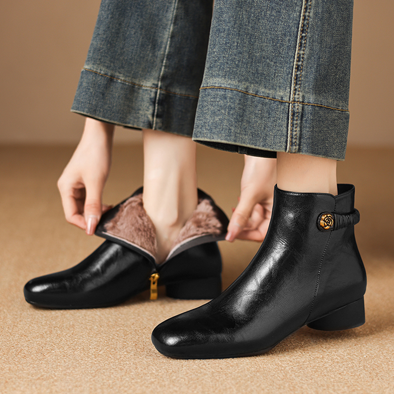 法式气质粗跟绒里舒适百搭短筒靴