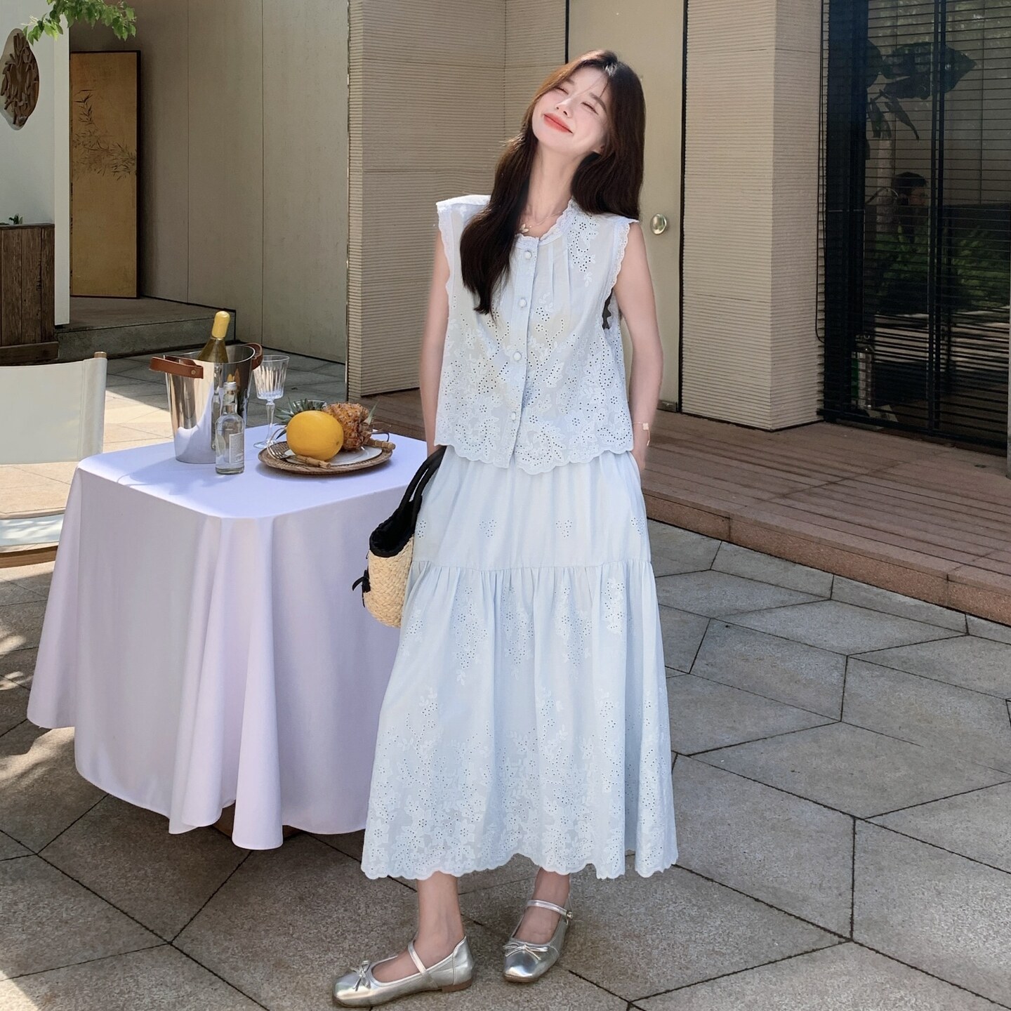 蓝色蕾丝无袖衬衫女夏季2025新款韩系穿搭气质减龄半身裙两件套装图片