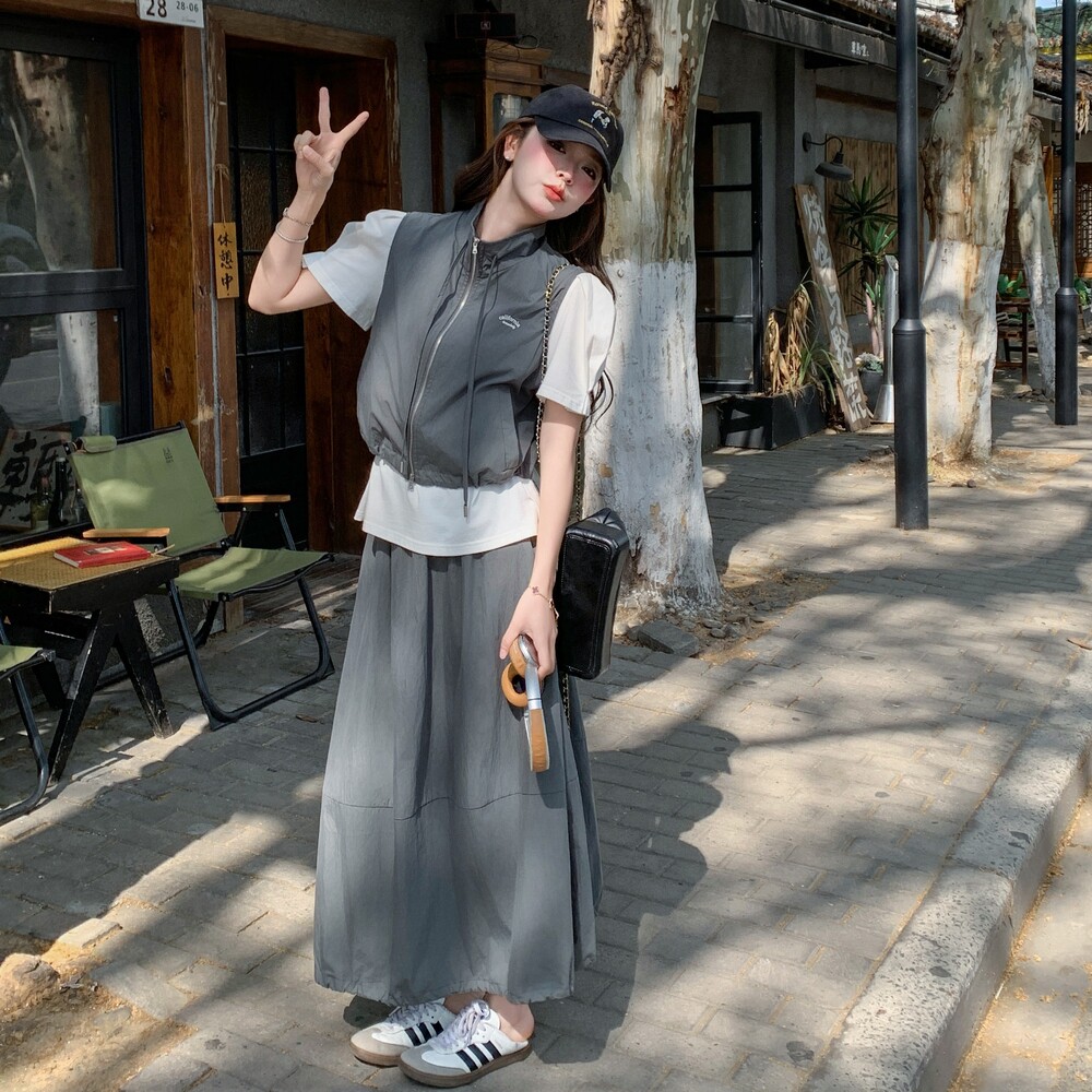 韩系设计感工装马甲套装裙女2025夏新款宽松休闲百搭半身裙两件套,女装套装/套裙,2C170