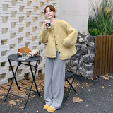 黄色减龄短款羊羔毛外套女秋冬新款韩系宽松加厚百搭皮毛一体棉衣，女装短外套，2C170