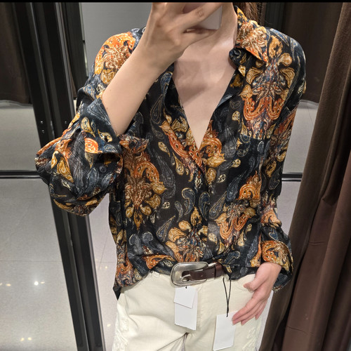 2026早秋新品欧美度假风女装长袖翻领直筒印花衬衫 1326017 330